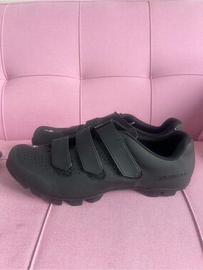 Specialized Men’s Cycling Shoes in Black